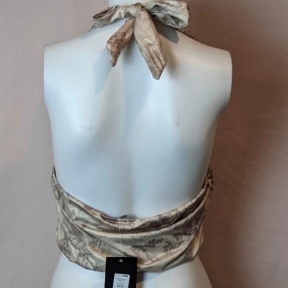 Fashion Nova This Is Tie Dye For Neutral Cropped Halter Top in Taupe size XL - Picture 3 of 6